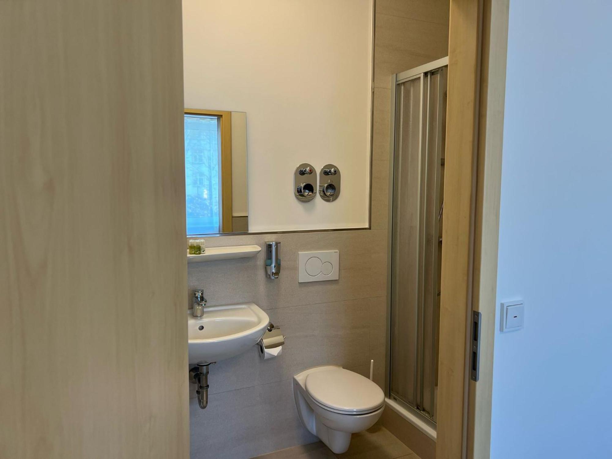 Avento Hotel Hannover Langenhagen  Екстер'єр фото